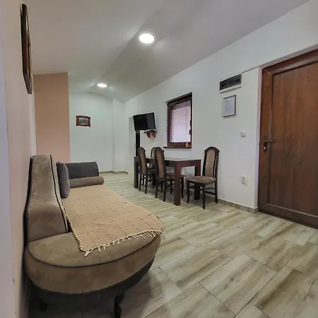 Tarsko Jezero Апартаменты