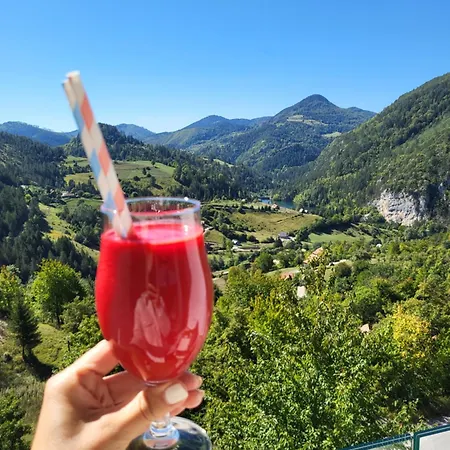 Tarsko Jezero Апартаменты *