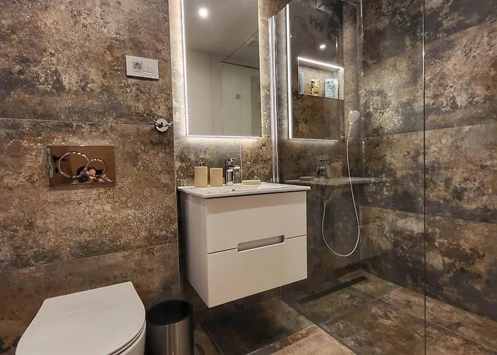 Tarsko Jezero شقة *