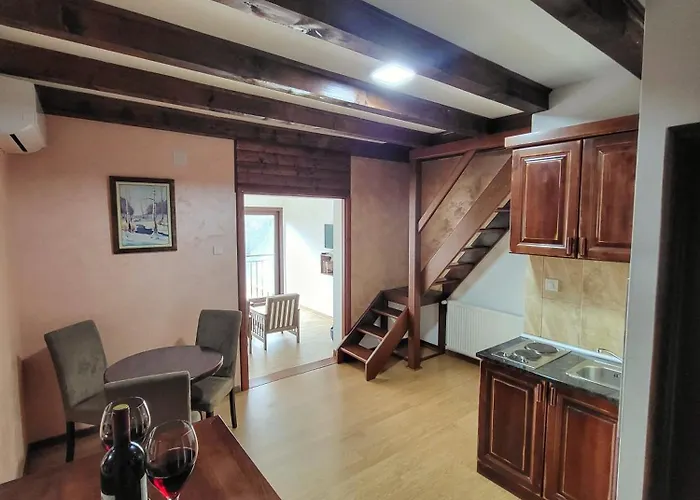 Tarsko Jezero شقة