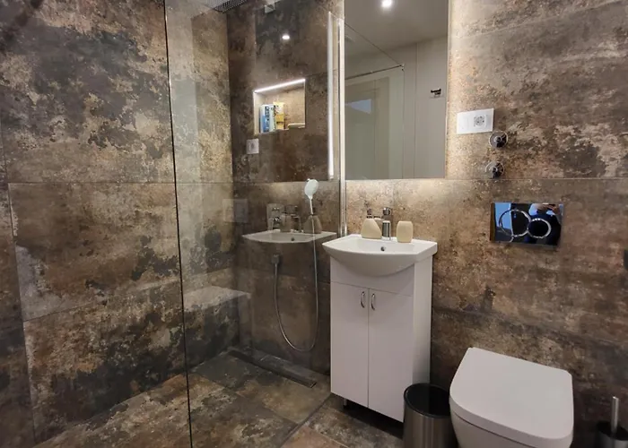 شقة Tarsko Jezero *